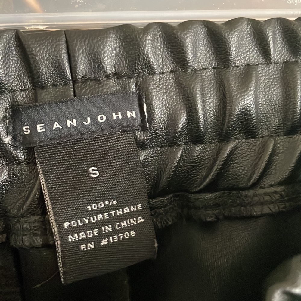 Pants - Picture 7 of 8